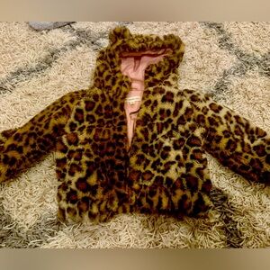Cute leopard print 2t tucker + Tate jacket